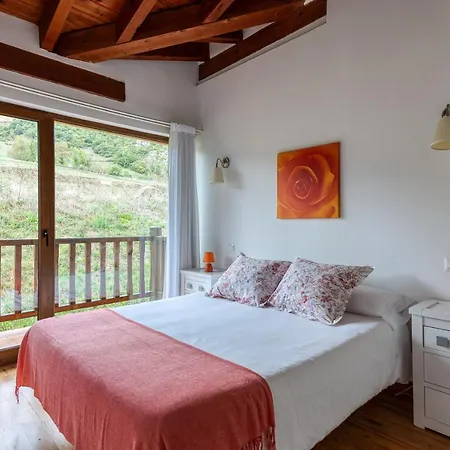 Apartamentos Bores شقة *